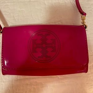 Hot pink tori burch crossbody
